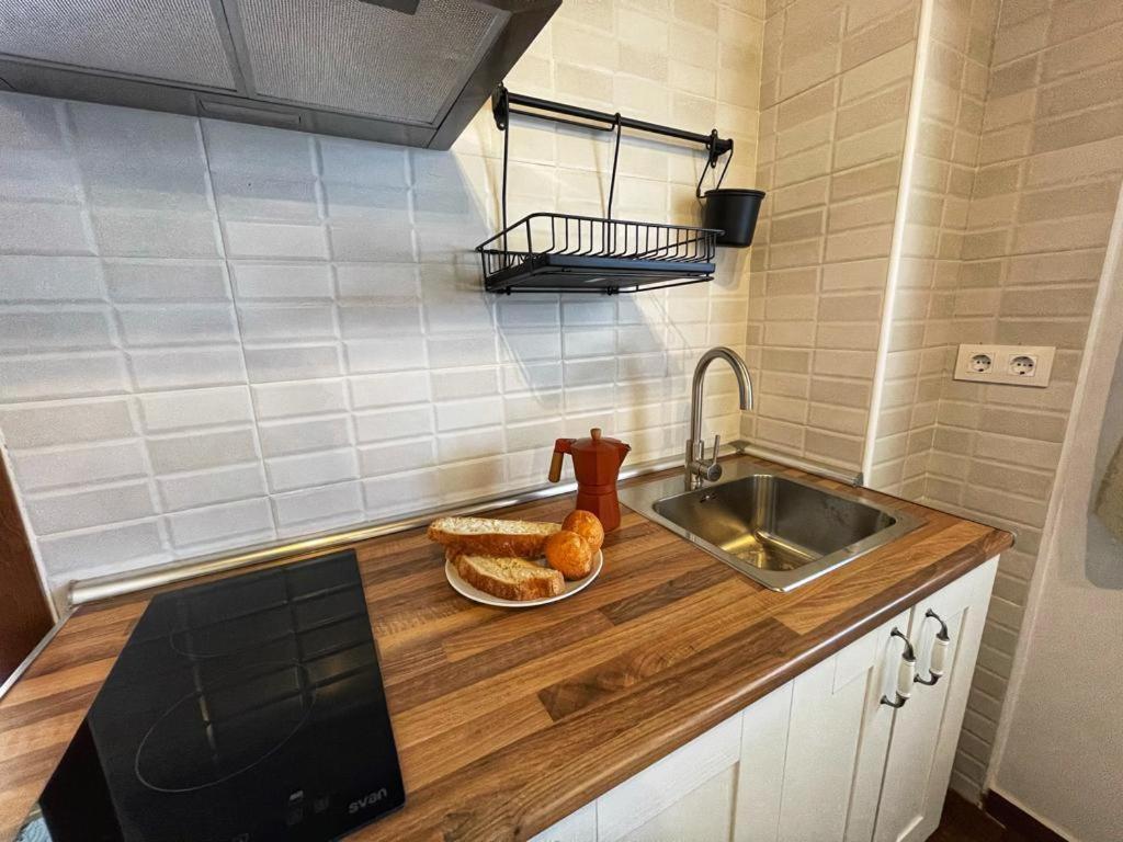 Apartamentos Dona Jimena Del Ambroz 4 Estrellas Complejo Unico En El Centro Del Pueblo - Piscina Ya Abierta แอร์วาส ภายนอก รูปภาพ