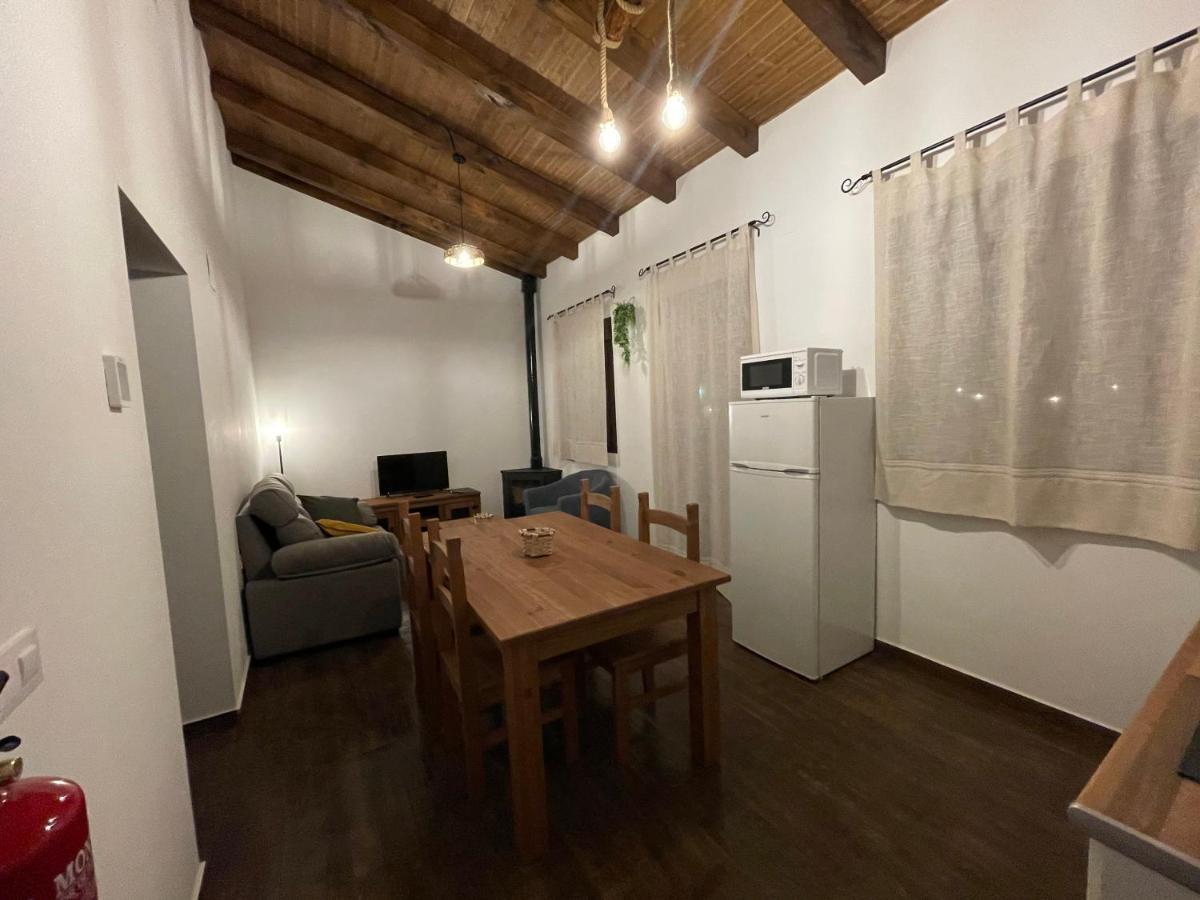 Apartamentos Dona Jimena Del Ambroz 4 Estrellas Complejo Unico En El Centro Del Pueblo - Piscina Ya Abierta แอร์วาส ภายนอก รูปภาพ