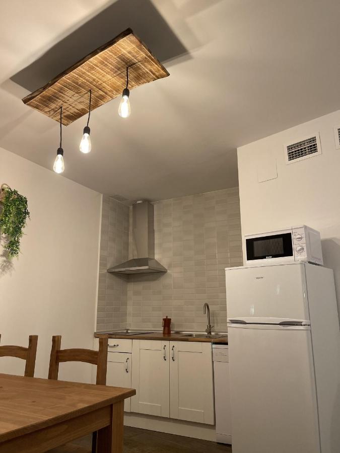 Apartamentos Dona Jimena Del Ambroz 4 Estrellas Complejo Unico En El Centro Del Pueblo - Piscina Ya Abierta แอร์วาส ภายนอก รูปภาพ